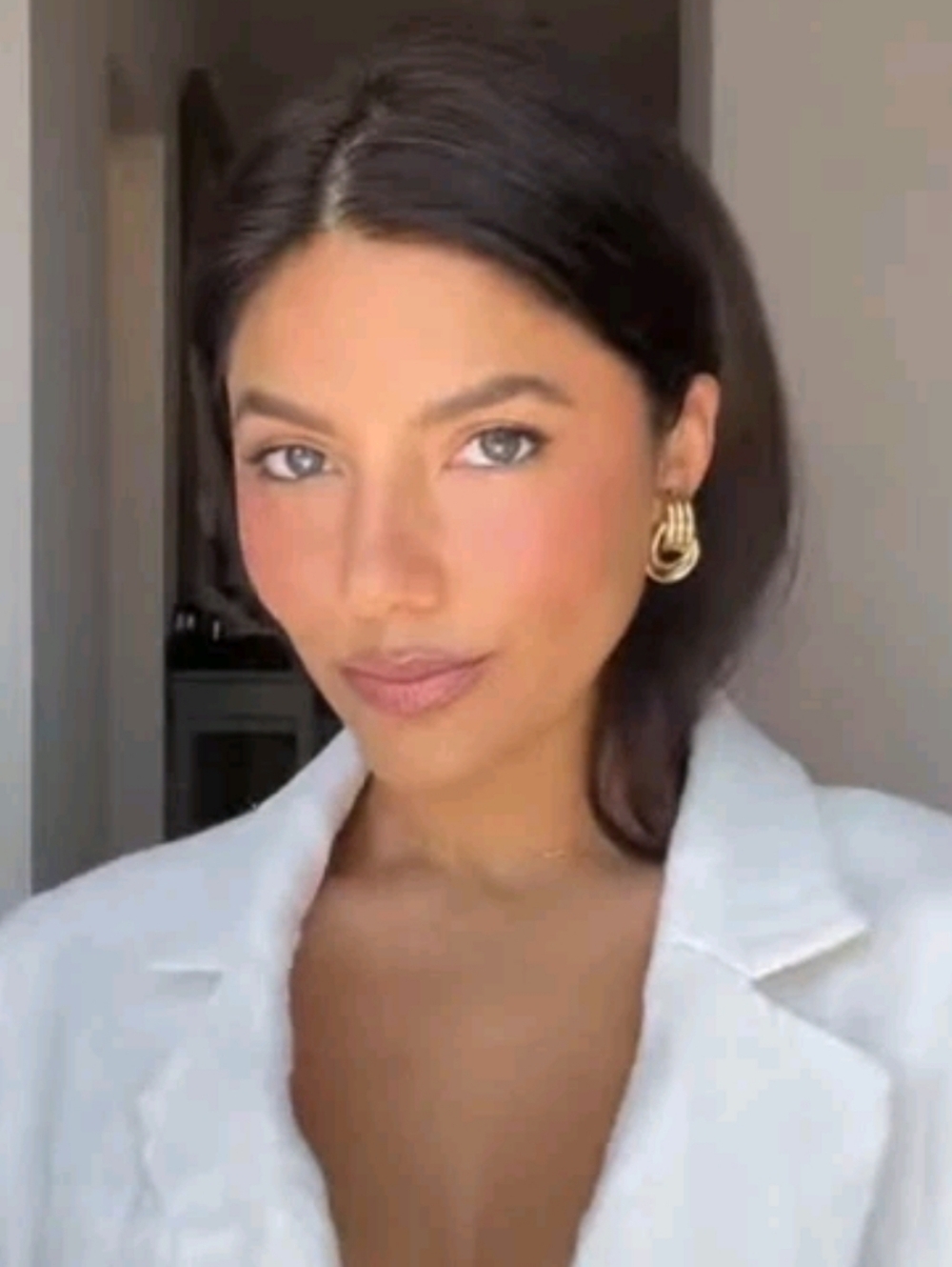 Heaven Mayhem MINI KNOT EARRINGS NWB Retail $90 Gold-maria